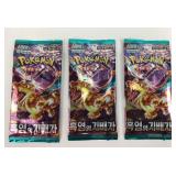3 Pokï¿½mon Charizard sealed packs
