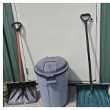 Snow Shovels Plastic (2) Big Foot & Suncast &