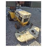 International Cub Cadet Mod. 128 3 Speed Trans.