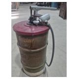 Sinclair Gear Lubricant 120 lb Oil Drum And Pump
