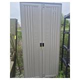 Suncast Plastic Storage Shed With Shelves -
