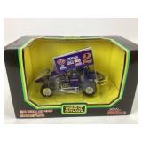 World of Outlaws 1:24 Scale Die-Cast Sprint Car