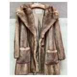 Daseler Furs Fur Coat: Floral Lining