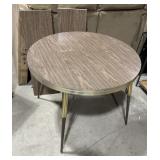 MCM wood grain dining table, 2 leaves