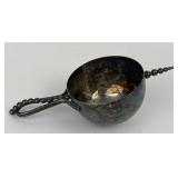 Napier barwear measuring cup