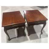 2 wood side tables - Mersman