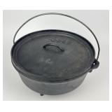 Lodge cast iron Dutch oven