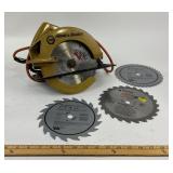 Black & Decker Circular Saw With 7-1/4 Inch Blades