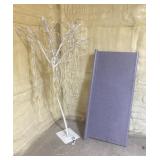 *** Purple countertop, light up tree