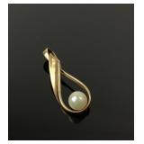 P 10k stamped pearl like pendant 1.73g TW