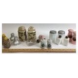 Salt Shakers: Disney World, Milk Glass, Pennsylvan