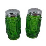 L.E. Smith Green Moon and Stars Salt & Pepper Shak