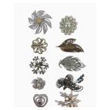 Costume Jewelry Brooches: Lisner Silver tone Leaf,