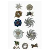 Costume Jewelry Brooches: Sarah Cov silver tone