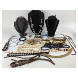 Costume Jewelry: W. Germany faceted bead necklace