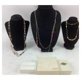 Costume Jewelry: Tammey Jewels gold tone necklace