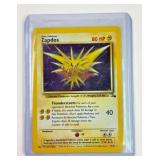 Vintage Pokemon Holographic Zapdos Card