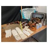 Womenï¿½s White Gloves, Wood Handles, Purses