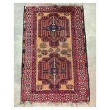 32x51 Wool Rug with Geometric Patterns