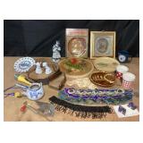 Bicentennial Plate, Superman Belt Buckle, Hand Mix