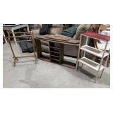 Wood shelves, quilt rack, 2 wall shelf boards
