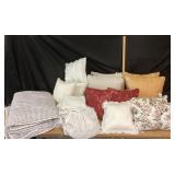 Comforter & Throw Pillows; Tommy Hilfiger, Provide