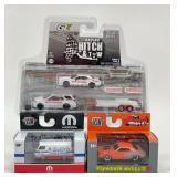 GreenLight Hitch Tow, M2 Machines Mopar Die-Cast V