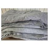 Moving Blankets 9