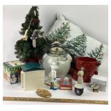 Christmas Decor, Snowman Cookie Jar, Figurines