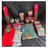 Nutcrackers, Christmas Decorations, Holiday Garlan