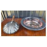 Silver-Plated Scallop Bowl With Hinged Server