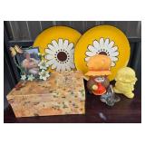 Yellow Flower Plates, Ceramic Figurines, Decorativ