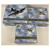 Protectors of Freedom Model Aircraft B-17F, F-4J P