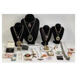 Costume Jewelry, Necklaces, Pendants, Brooches, Ea