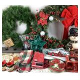 Christmas Decor Wreaths, Snowman, Dinnerware