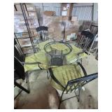 Wrought Iron Table With Round Glass Top With 4