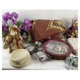 Decorative Angels, Textiles, Floral Arrangement