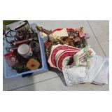 Holiday Decor, Wreaths, Metal Sleigh