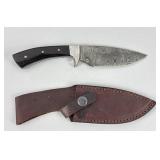 Custom Made Damascus Steel knife 41/2 inch fixed