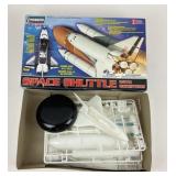 Lindbergh Space Shuttle with Boosters Snap Fit Kit