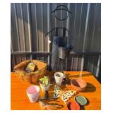 Garden Decor, Plant Pots, Metal Figurine