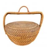 Woven Wicker Basket With Lid And Handle