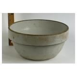 Stoneware Mixing Bowl with Brown Rim