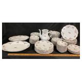Edelstein Bavaria Porcelain Dinnerware Set
