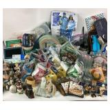 Decorative Items, Birdhouses, Glass Bottles