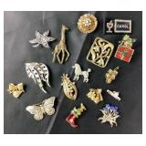 Costume Jewelry Pins: Swarovski gold tone ribbon