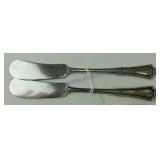 Pair of Veribest silver plate butter knives,