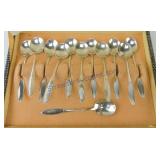 Set of 12 Argento .800 silver Italian demitasse
