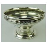 Matthews Co sterling silver salt cellar, 1.1oz+