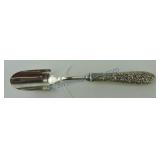 Sterling silver handled cheese scoop, attr. to